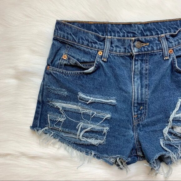 Levi’s Women’s Jean Shorts Vintage Orange Tab Cutoff Distressed Denim High Rise - Picture 6 of 16